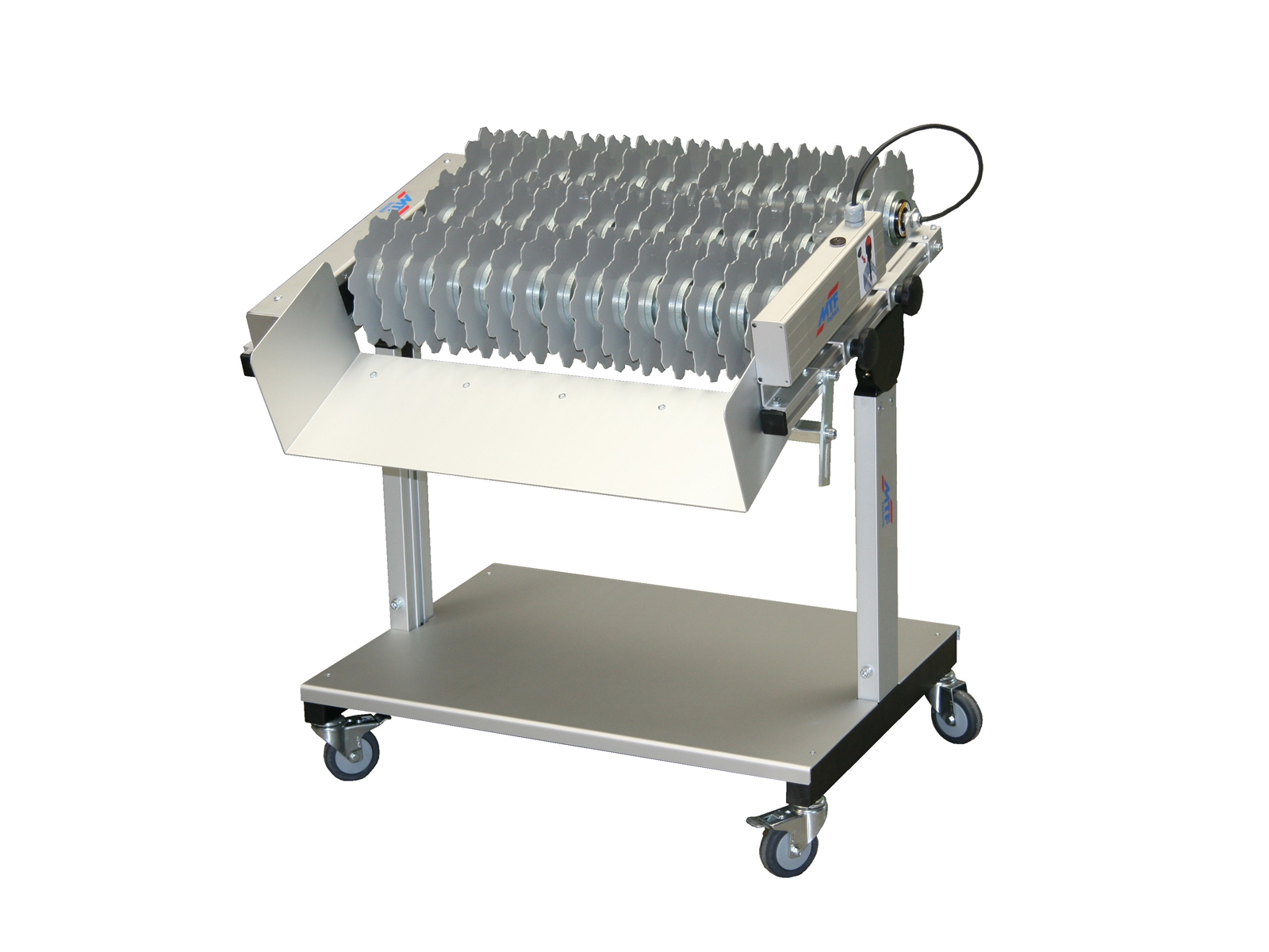 SSA 400 roller separator with three rollers and mobile frame